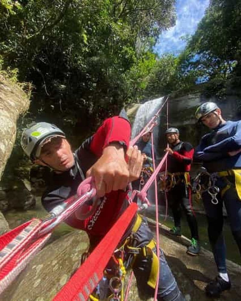 Canyoning extrême TOUT COMPRIS près de Medellín