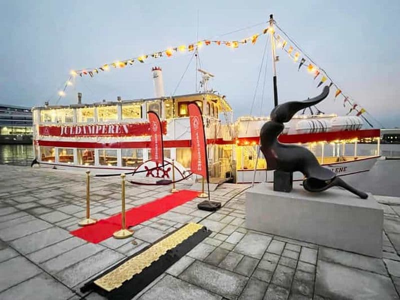 Aarhus : croisière de Noël dans le port avec un guide de la région