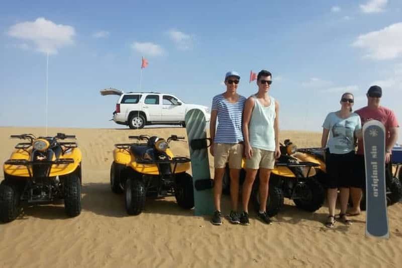 Dubaï : Conduite en quad sur les dunes, chameaux et planche à voile