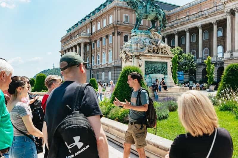 Billet Budapest : Visite à pied du quartier du château de Buda avec un historien