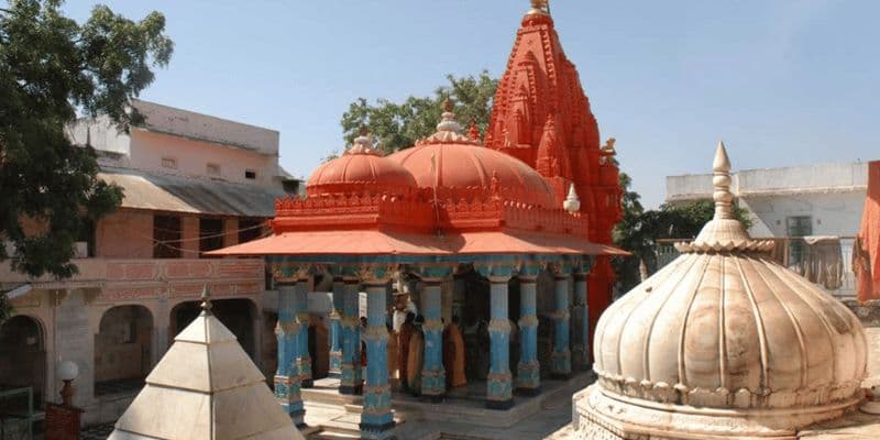 Depuis Jaipur : Visite privée d'Ajmer et de Pushkar en taxi