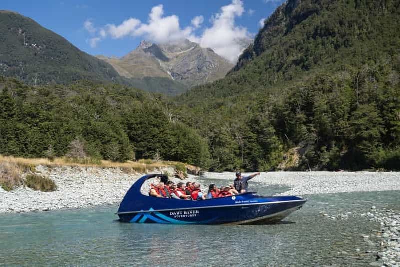 Au départ de Queenstown : expérience en jet boat sur la rivière Dart