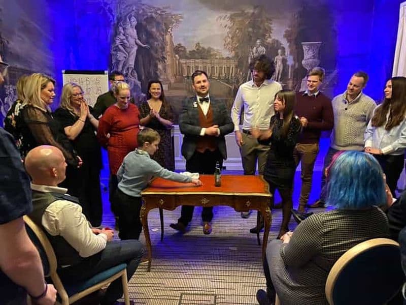 Edimbourg : Spectacle de magie, avec un célèbre magicien, dans un hôtel de luxe