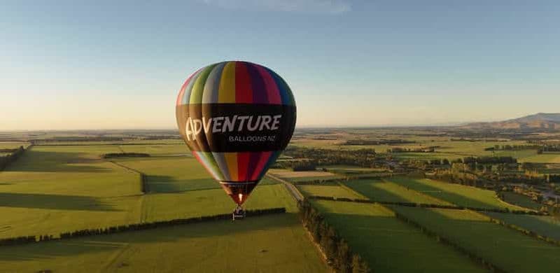 Au départ de Methven : vol en montgolfière à Canterbury avec vin