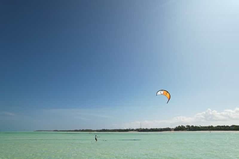 Zanzibar : leçon de kitesurf avec location de matériel