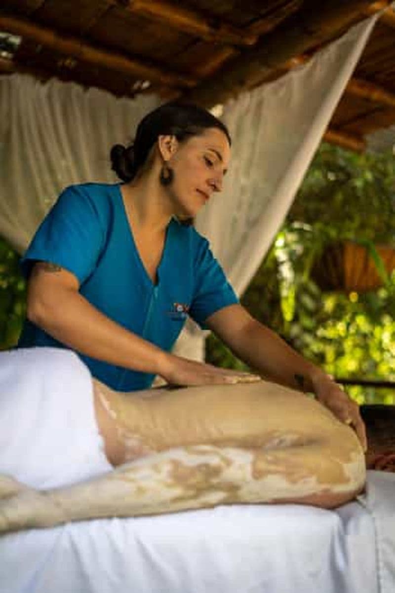 Mindo : massage sensoriel dans la nature, découverte de la forêt nuageuse