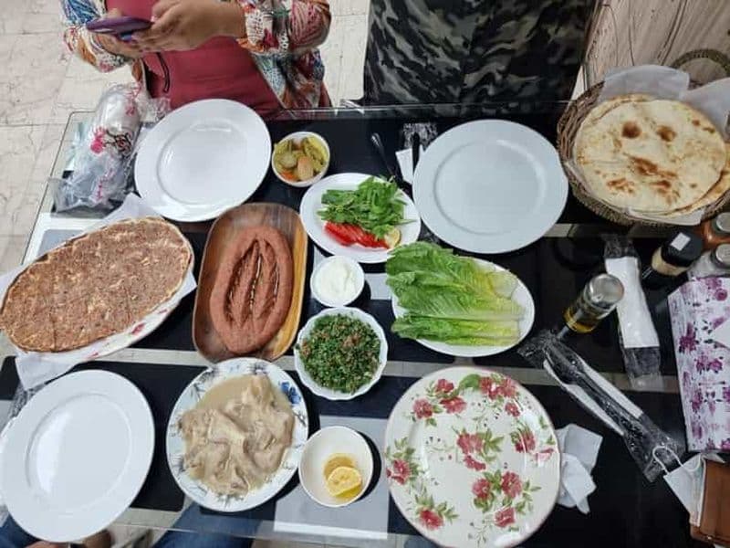 Doha : Découvrez les saveurs du Qatar lors d'une visite culinaire