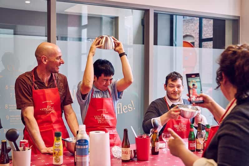 Billet Gand : Atelier de fabrication de gaufres belges avec dégustation de bière