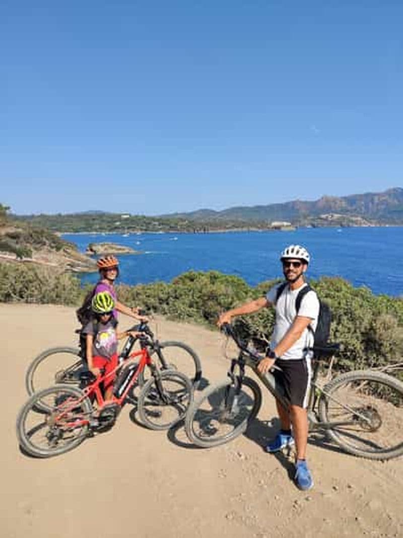 Billet Visite en vélo électrique à Capoliveri dans la propriété privée Costa dei Gabbiani