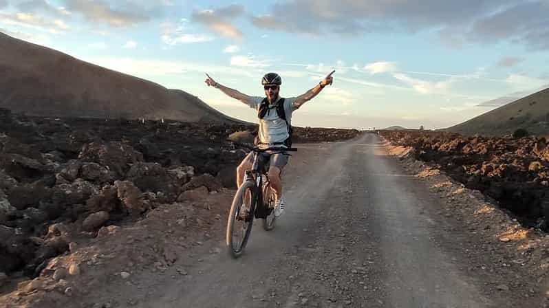 Lanzarote : Visites guidées à vélo électrique autour des volcans