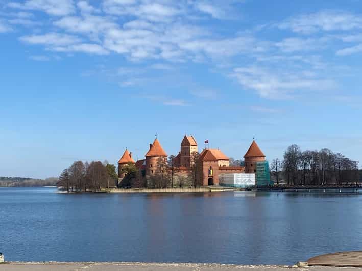 Vilnius : Visite autonome à vélo de Trakai avec billets de train