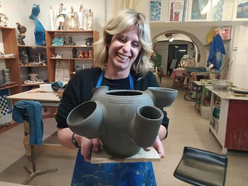 Atelier de tournage de poterie à Mugello, en Toscane.