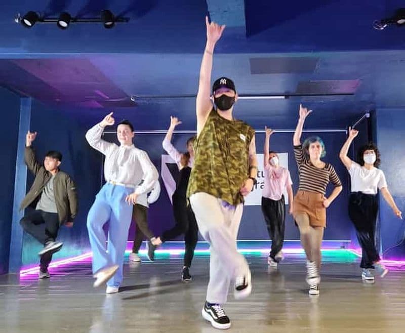 Billet Séoul : cours de danse K-pop avec tournage et montage vidéo