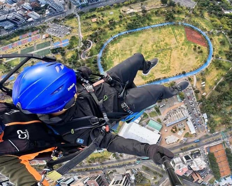 Parapente au-dessus de Quito : survolez la ville en parapente