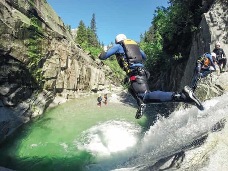 Depuis Interlaken : Canyoning dans les gorges du Grimsel