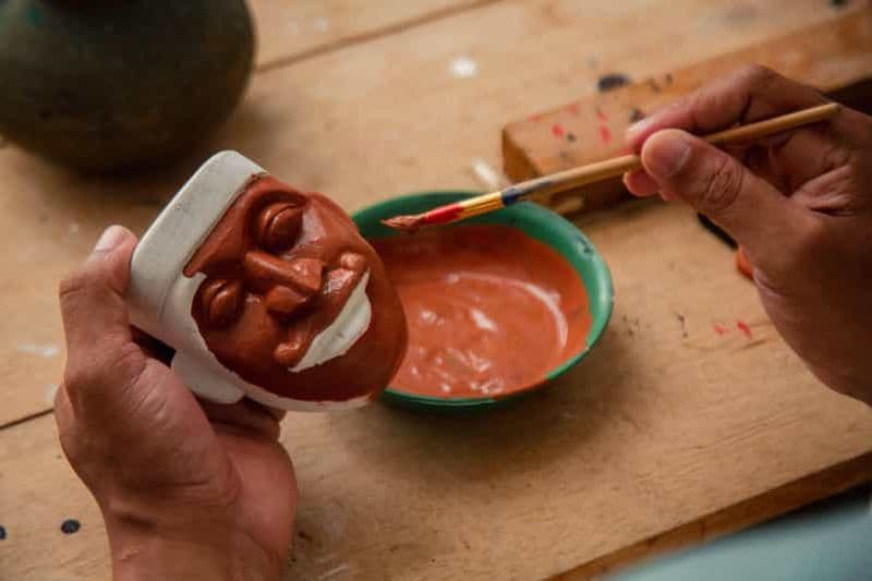 Galle/Kandy : Atelier de peinture de masques traditionnels