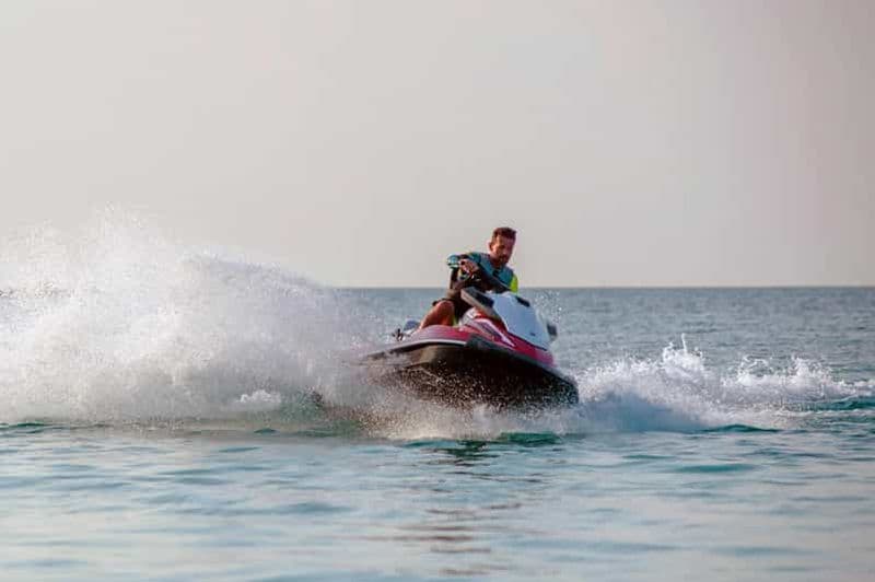 Jet ski à Pasikudah