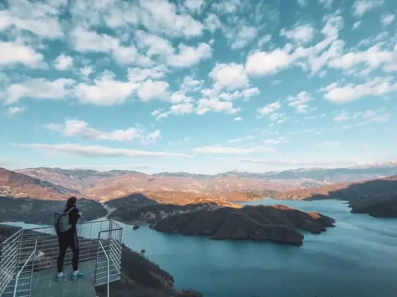 La sérénité du lac de Bovilla : randonnée d'une journée au départ de Durres/Golem