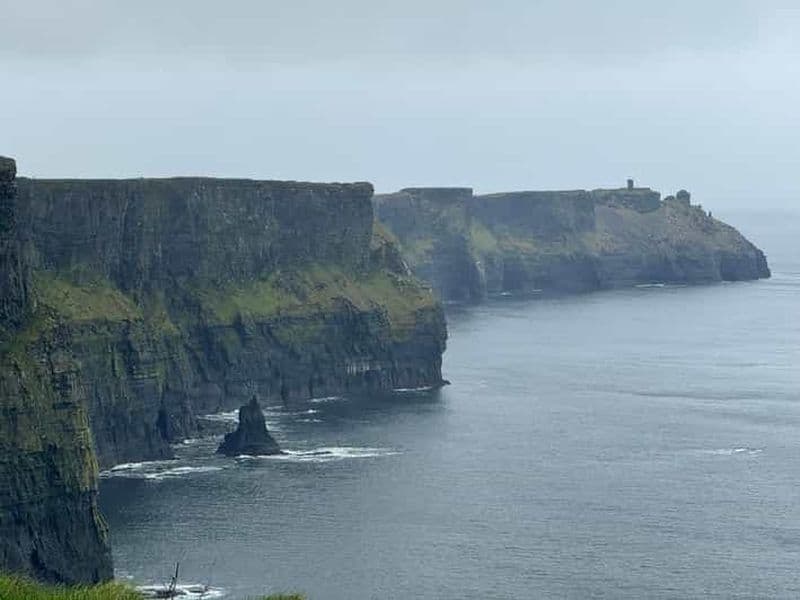 Au départ de Limerick : visite privée en voiture des falaises de Moher et de Lahinch