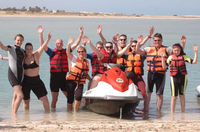 Billet Aventure en jet ski à Djerba – Explorez la côte et partez à la recherche des dauphins