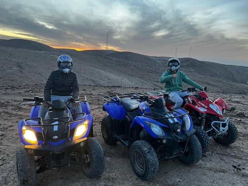 Marrakech : Safari dans le désert, quad, chameau, dîner-spectacle et piscine
