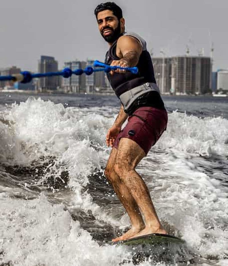 Dubai Creek : Réservez votre prochaine expérience de wake surf !