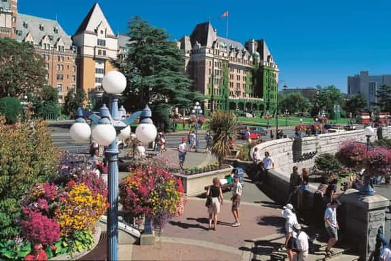 Victoria et Butchart Gardens en hélicoptère et en hydravion