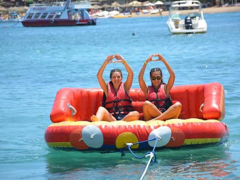 Charm el-Cheikh : balade en bouée canapé sur la mer Rouge