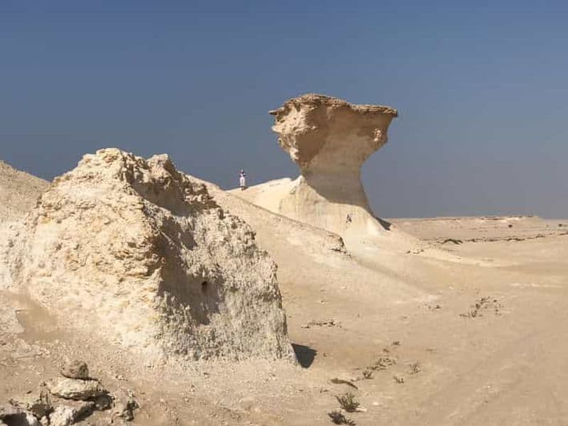Doha ; Installation de Richard Serra, Mushroom rock et Zekreet