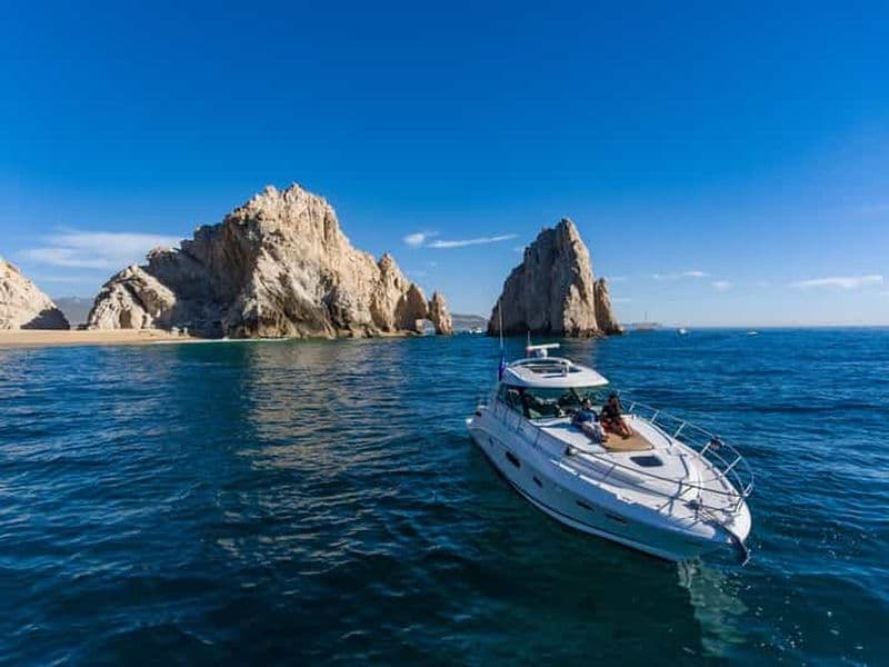 Los Cabos : Location de bateau privé d'une demi-journée, tout compris