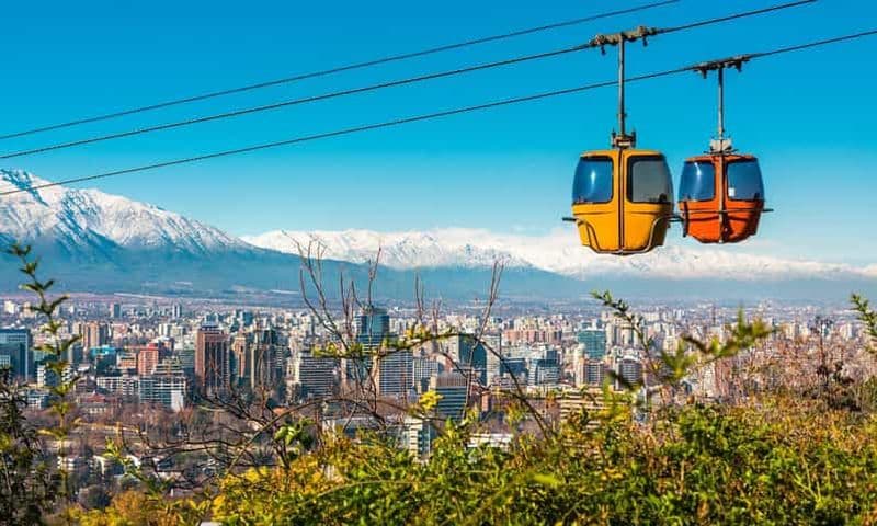 Santiago : visite à pied, funiculaire et téléphérique