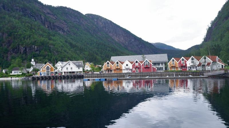 Croisière dans le fjord de Mostraumen