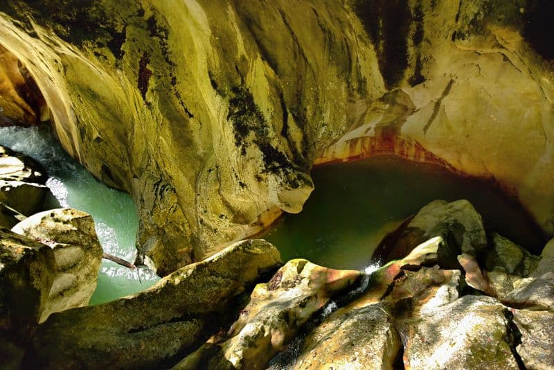 Canyoning dans le canyon de Nyon à Morzine