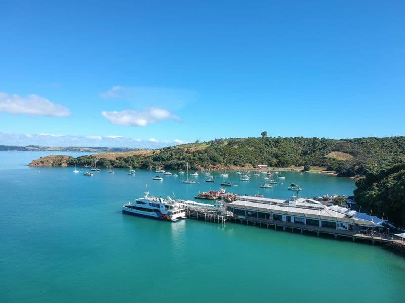 Croisière en bateau vers l’Île Waiheke – Auckland