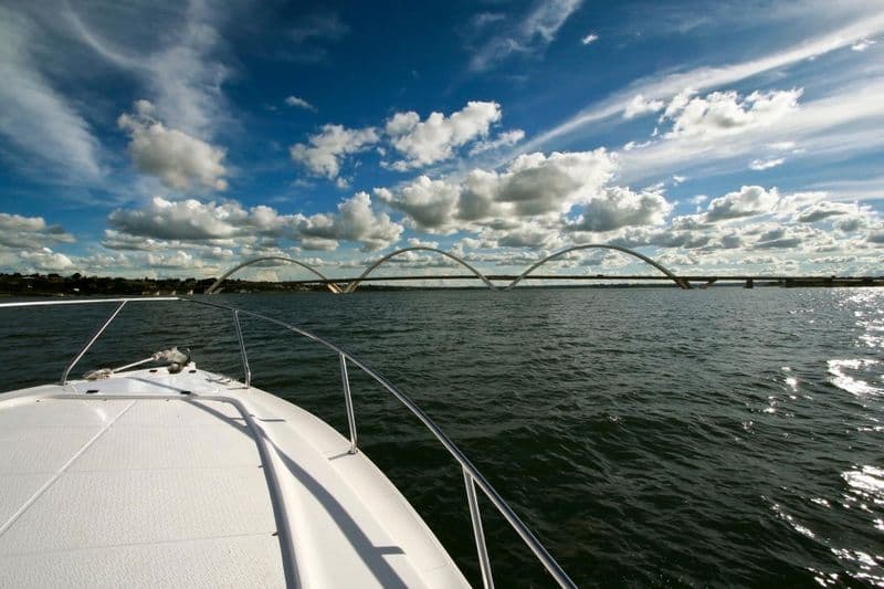 Croisière en bateau sur le lac Paranoá à Brasília