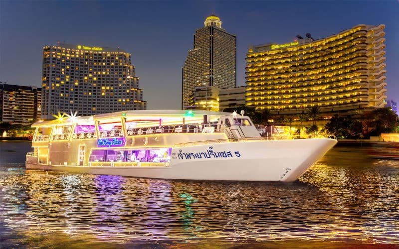Croisière Chao Phraya Princess avec dîner buffet et musique