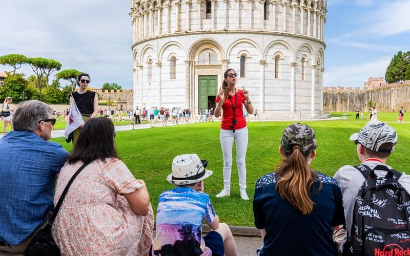 Pise : visite guidée tout compris du baptistère, de la cathédrale et de la tour