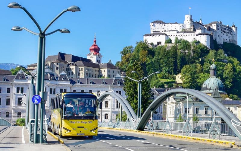 Billet Salzburg Sightseeing : Visite guidée en bus Hop-on Hop-off