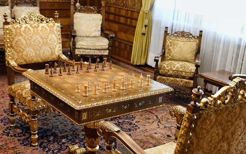 Billet Visite guidée avec accès rapide : Résidence de Ceausescu (Palais de Printemps)