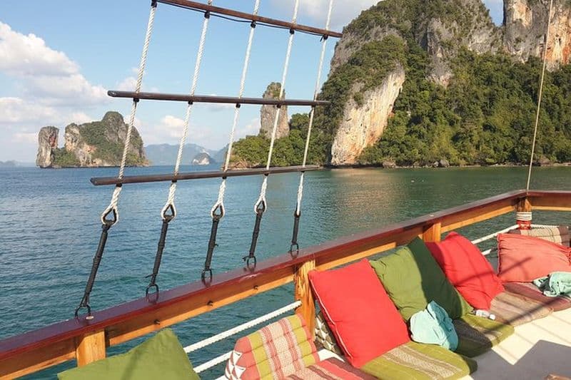 Croisière dans la baie de Phang Nga au départ de Khao Lak