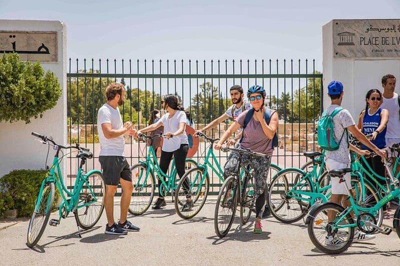 Visite guidée à vélo du site archéologique de Carthage