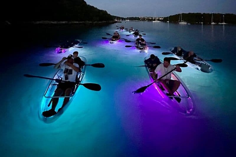 Balade nocturne en paddle surf illuminé à Pula