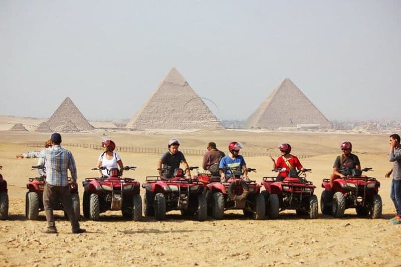 Balade en quad autour des Pyramides de Gizeh