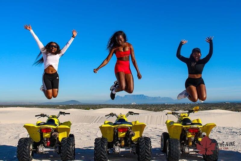 Balade en quad dans les dunes de sable d'Atlantis à Le Cap