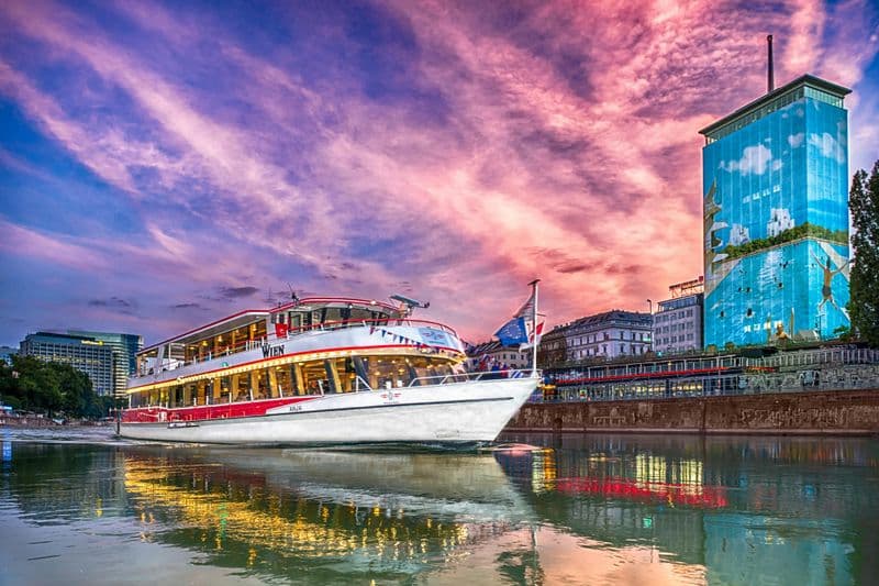 Croisière au crépuscule sur le Danube à Vienne