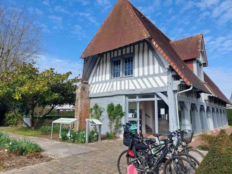 Location de vélos chez Parc de loisirs du Colombier - Location de vélo