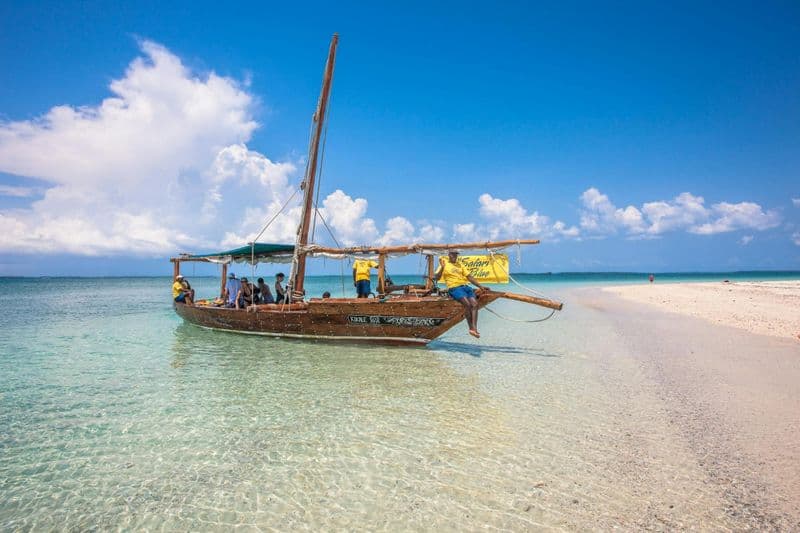 Zanzibar Safari Blue boat tour