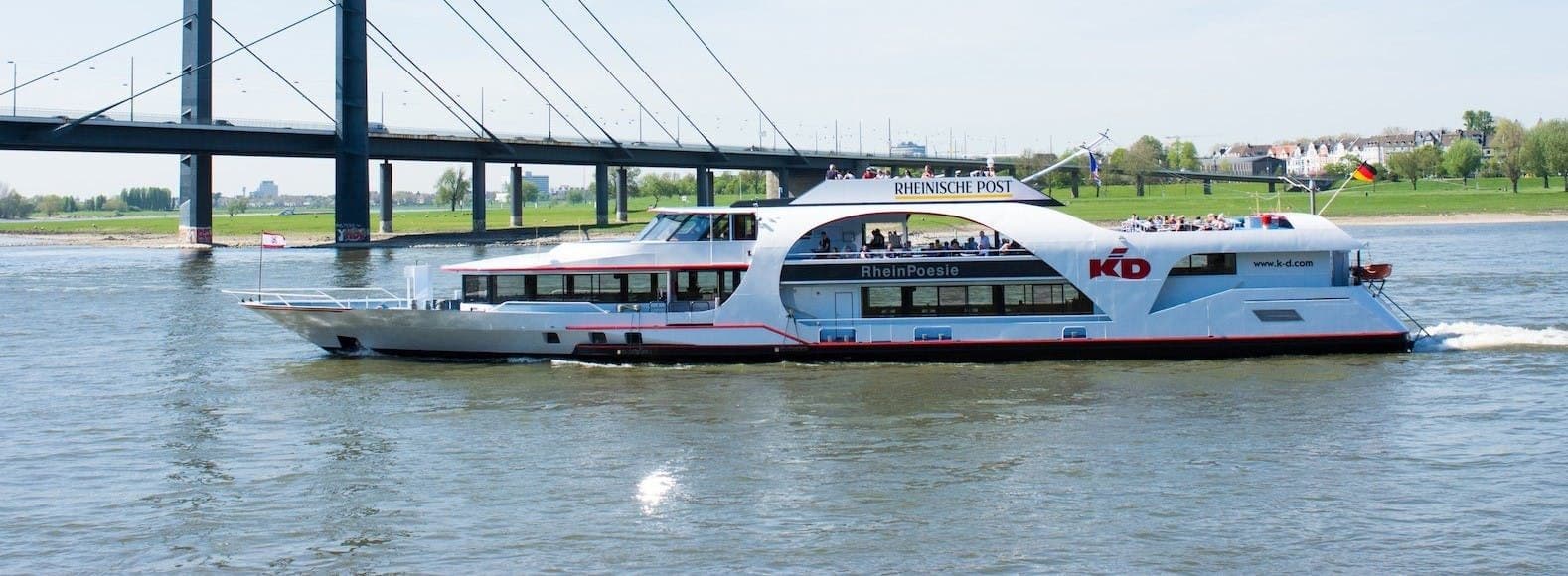 Croisière panoramique en bateau fluvial à Düsseldorf