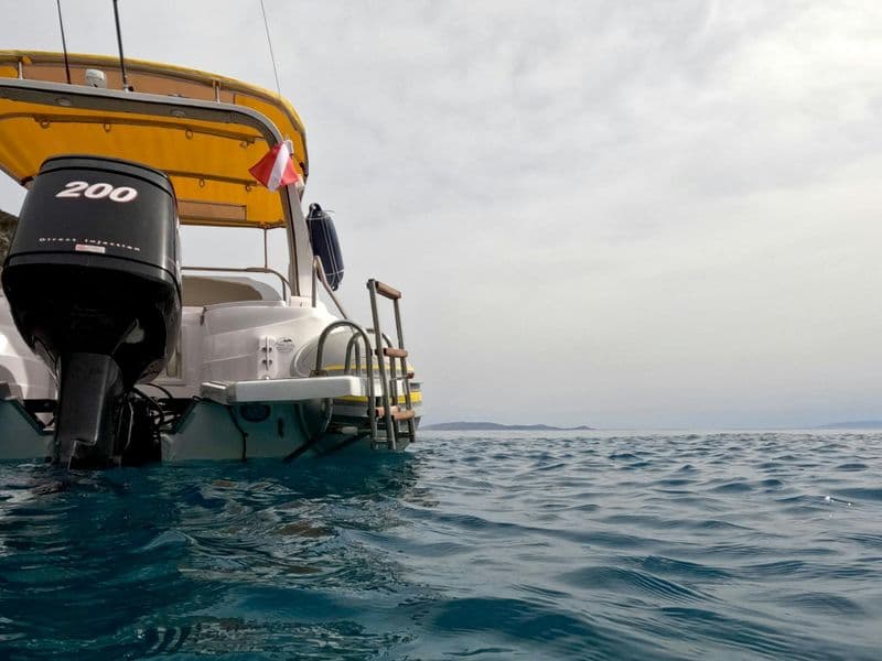 Excursion guidée en bateau à Héraklion avec plongée en apnée dans la mer Méditerranée