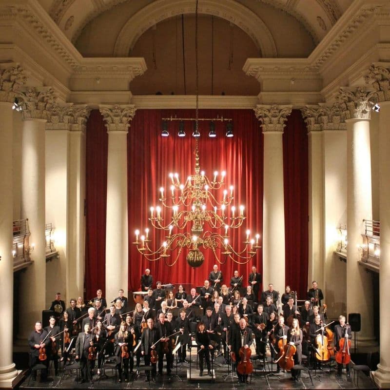 Billet L'Orchestre Symphonique National interprète Mozart avec violon et alto